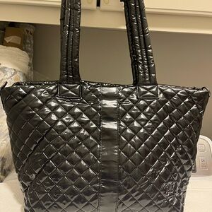 Oliver Thomas Peloton otter